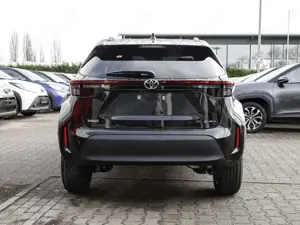 Toyota Yaris Cross 1.5 Hybrid Teamplayer NAVI SHZ Bild 4