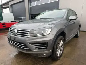 Volkswagen Touareg V6 TDI Terrain Tech 4Motion*R-LINE*LUFT*