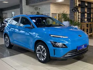 Hyundai KONA digCockpit R.Cam Spurassist. Klimaauto DAB+