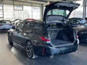 BMW 330 Bild 5