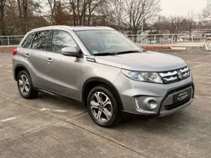 Suzuki Vitara 1.6 Comfort 4x4 1 Hand Bild 3