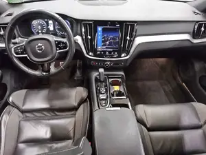 Volvo V60 T6 AWD R-Design T-Leder Navi LED RFK PDC Shz Bild 5