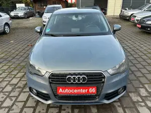 Audi A1 1.6 TDI attraction*NAVI*PDC*TEMPO*TÜVNEU*SHZ Bild 2