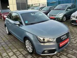 Audi A1 1.6 TDI attraction*NAVI*PDC*TEMPO*TÜVNEU*SHZ Bild 3