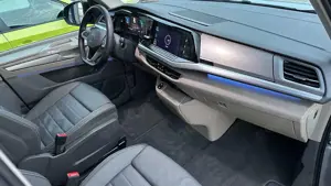 Volkswagen T7 Multivan Multivan 2,0 TSI OPF LÜ Style Bild 5