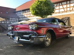 Cadillac Series 62 Cabriolet Bild 3