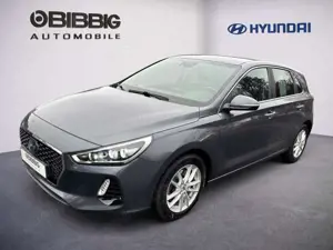 Hyundai i30 1.0T Premium KLIMA PDC SHZ KAMERA ACC LED