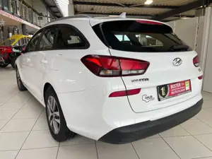 Hyundai i30 cw 1.0 T-GDI Trend+Klima+Alu+Sitzheizung+++ Bild 4