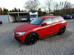 Alfa Romeo Stelvio Super 2.0 T 280 PS AT8 Q4 Leder Navi 21 Zoll