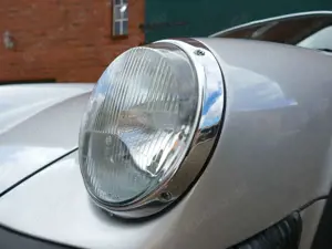 Porsche 911 S Coupe "Silver Anniversary" Sondermodell Bild 4