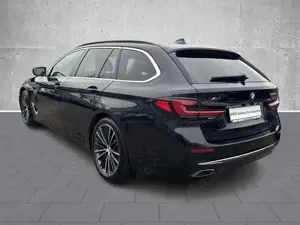 BMW 540 d xDRIVE LUXURY AHK HUD NAVI Luftfederung Pano Led Bild 5