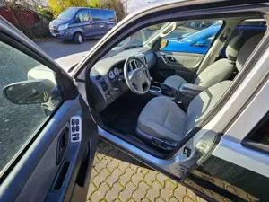 Ford Maverick Maverick V6 Limited Bild 3