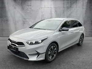 Kia Ceed / cee'd /Auto.Hecklappe/Alu16/R.Cam/JBL/Key less