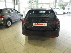 Skoda Octavia Combi 1.5 TSI mHEV 110 kW Selection Bild 5