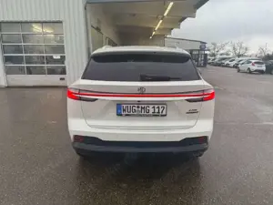 MG HS 1.5 Hybrid+ 165 kW Luxury Bild 4