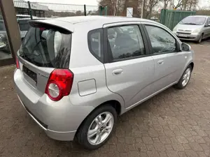 Chevrolet Aveo 1.4 LT *nur 33 TKM*HU neu*Klimaautomatik*GJ-Reifen Bild 5