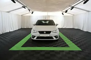 SEAT Ibiza 1.0 TSI Style VOLL-LED/CAR-PLAY/KAMERA/16 Bild 3