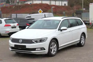 Volkswagen Passat Variant Passat Var 2,0 TDi Klimaautom. Sitzheizuung Navi