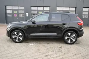 Volvo XC40 B4 Dark*FSHZG*360°*PANO*ACC*Pixel* Bild 2