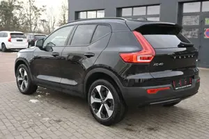 Volvo XC40 B4 Dark*FSHZG*360°*PANO*ACC*Pixel* Bild 3