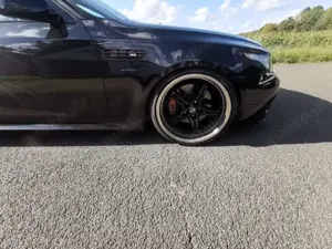 BMW 550 550i Aut. Bild 5