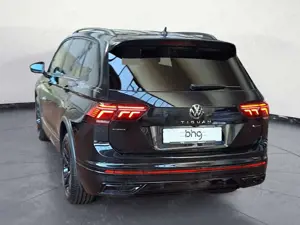 Volkswagen Tiguan Allspace R-Line 2,0 l TDI SCR 4MO TION 7- Bild 4