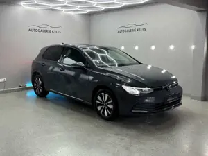 Volkswagen Golf VIII Lim. Move Autom. DIGITALT*KAM*LED*ACC