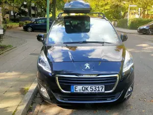 Peugeot 5008 Top Familien Auto 2.0 e 150 PS  7 Platz