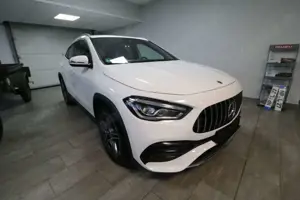Mercedes-Benz GLA 200 AMG-Paket wenig Km, Rückf. Kamera