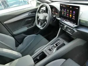 CUPRA Formentor VZ 4Drive 2.0 TSI DSG Akrapovic AHK Bild 5