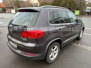 Volkswagen Tiguan TIGUAN 2.0 TDI LOUNGE-6-KLIMAAUT.-NAVI-EU6-1.HD Bild 5