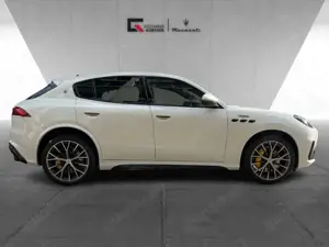 Maserati Grecale TROFEO Garantie bis 03/2030 Bild 5