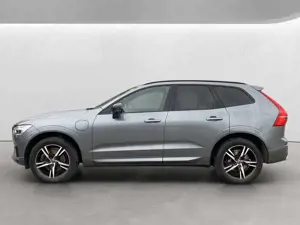 Volvo XC60 T8 AWD Plug-in Hybrid R-Design Bild 4