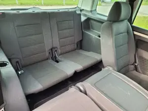 Volkswagen Touran 2.0 TDI -7 Sitze