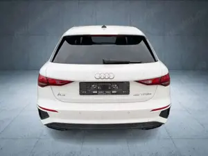 Audi A3 S line 45 TFSI e Nav/ASI/Business/S Bild 4