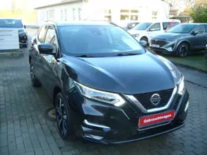 Nissan Qashqai 1,3 DIG-T Akari