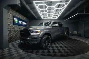 Dodge RAM 5.7 V8 HEMI 4x4 Sport Night *Pano*22 Zoll*