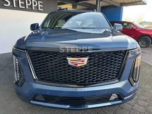 Cadillac Escalade FACELIFT MY26 6.2 V8 ESV Sport Platinum Bild 2