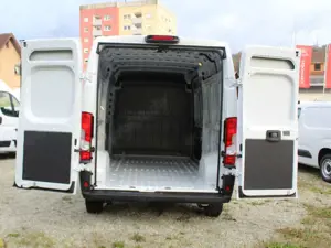 Citroen Jumper 35 L3H2 BlueHDi 140 Bild 5