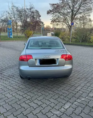 Audi A4 2.0 multitronic Bild 2