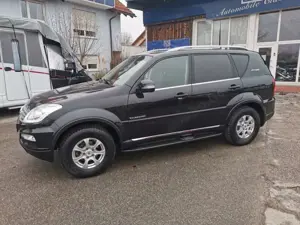 SsangYong Rexton Bild 2