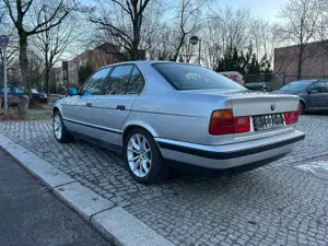 BMW 520 520i 24V OLDTIMER Bild 3