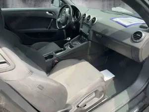 Audi TT 1.8 TFSI Coupe. Bild 4