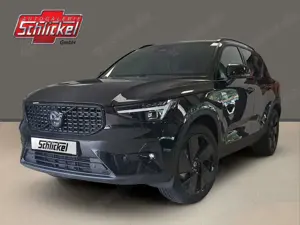Volvo XC40 B3 Ultra Black Edition 2WD