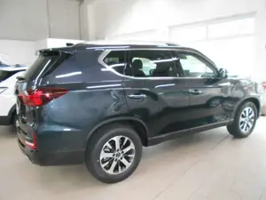 SsangYong Rexton Bild 4