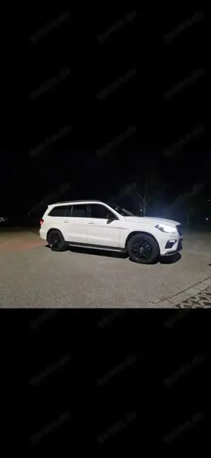 Mercedes-Benz GL 350 BlueTEC 4Matic 7G-TRONIC