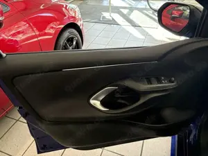 Mazda 2 HYBRID 1.5L Hybrid VVT-i Center-l, Bild 3