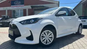 Toyota Yaris Hybrid Business Edition R-Cam L-Heizung