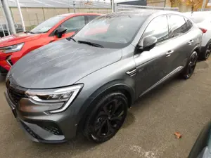 Renault Arkana Arkana 1.6 E-TECH 145 E-Tech Engineered (EURO 6d)