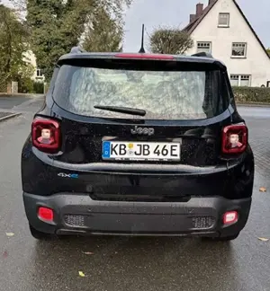 Jeep Renegade Overland Plug-In-Hybrid 4xe Automatik Bild 3